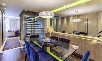 Imagem 7: Casa de Luxo em Condomínio Fechado: 3 Suítes, 3 Vagas, 300m² - Segurança e Sofisticação!