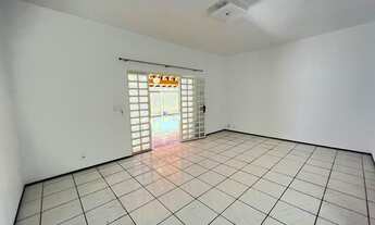 Imagem 3: Casa À Venda Com 380m²| 4 Suítes