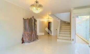 Imagem 2: Casa à Venda - Chácara Inglesa, 3 Quartos, 280 m2