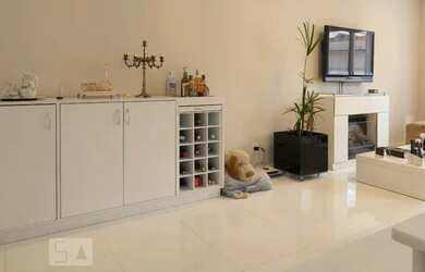 Imagem 7: Casa à Venda - Chácara Inglesa, 3 Quartos, 242 m2