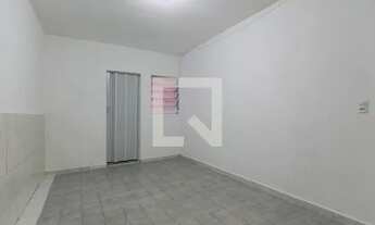 Imagem 6: Casa para Aluguel - Itaquera, 2 Quartos, 69 m2