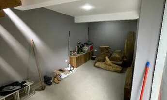 Imagem 5: Garagem fechada em Paraty...3 carros, quarto e varanda e terreno 650m2 para construir