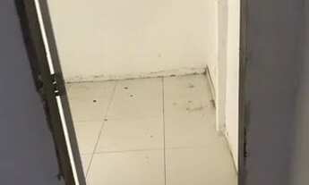 Imagem 3: Aluga-se kit net 550,00 - 40mts da fraga maia com água e luz incluso