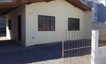 Imagem: Casa em alvenaria com 02 dormitórios e