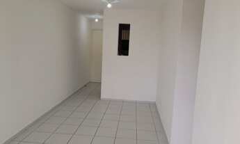 Imagem 3: ALUGO TOS E 2 WCAPTO.COM 2 Q NA AV. PRECO TOTAL R$1.300,00