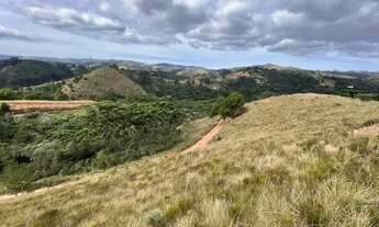 Imagem: Terreno em condomínio fechado na região