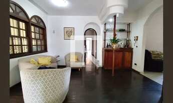 Imagem 5: Casa à Venda - Colégio Batista, 4 Quartos, 485 m2