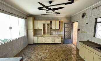 Imagem 4: Casa com 3 Quartos com Piscina, 199m² no bairro Jardim Antártica