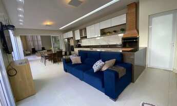 Imagem 4: Casa Jardins Lisboa Casa em Condomínio com 3 Quarto(s) e 4 banheiro(s) à Venda, 220.00 por