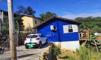 Imagem 3: Casa à venda com 2 quartos e 2 banheiros no Bairro São Luiz, em São José