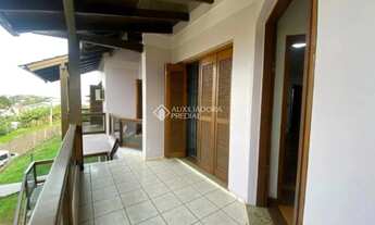 Imagem 2: Casa no bairro Primavera com 4 quartos sendo uma suite