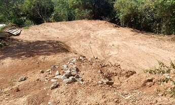 Imagem 4: Lote amplo em roça grande sabará. Pego carro, moto ou algo a mais do meu interesse