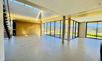 Imagem 11: Casa com 4 suítes para aluguel tem 363 metros