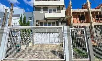 Imagem: Casa em Porto Alegre, no bairro Hípica