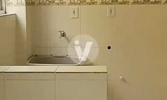 Imagem 5: Apartamento de 2 dormitórios, com sacada churrasqueira, localizado no bairro N