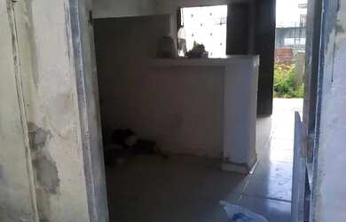 Imagem 6: ALUGO KITINETE 300,00