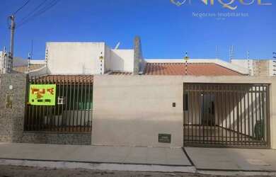 Imagem: Excelente casa com 3 quartos, sendo 2 suítes