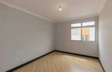 Imagem 5: Apartamento no Bacacheri, Av. Erasto Gaertner, em frente ao Batalhão do Exército