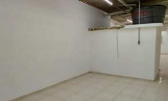 Imagem 7: Sobrado para venda possui 300 metros quadrados com 3 quartos em São Lucas - São Paulo - SP