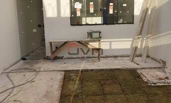 Imagem 2: Sobrado para venda tem 101 metros quadrados com 3 quartos em Santa Mônica - Uberlândia - M