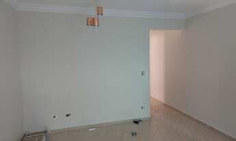 Imagem 4: Casa para venda ou aluguel. possui 160 m2 com 3 quartos sendo 01 suíte 2 WC, quintal