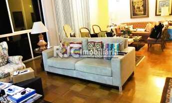 Imagem 4: Apartamento de 200 metros quadrados no bairro Tijuca com 4 quartos