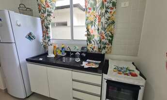 Imagem 3: Casa de condomínio a poucos metros da praia, com 2 suítes e piscina, em Boiçucanga