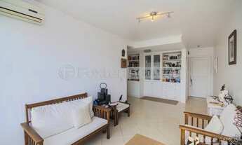 Imagem 3: Apartamento para venda possui 50 metros quadrados com 1 quarto em Menino Deus - Porto Aleg