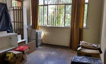 Imagem 2: Excelente casa com três quartos em Vila Valqueire, rua Evaristo de Moraes