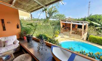 Imagem 2: Casa a venda tem 275 metros quadrados com 5 quartos em Granja Viana - Cotia - SP