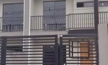 Imagem 2: Sobrado para venda possui 72 metros quadrados com 2 quartos em Sítio Cercado - Curitiba