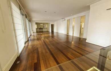 Imagem 3: Apartamento alto padrão de 330 metros quadrados com 3 suítes e 5 vagas no Jardim Paulista