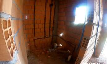 Imagem 4: Sobrado 3 Dormitórios sendo 01 Suíte, Sacada & Garagem Coberta no Lot. jardim Botânico