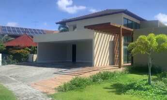 Imagem 2: Casa de condomínio para venda possui 450 metros quadrados com 4 quartos