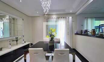 Imagem 4: Casa à Venda - Jardim, 3 Quartos, 438 m2