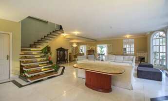 Imagem 7: Casa perto do Jockey Club em rua tranquila