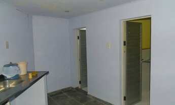 Imagem 6: SARÁTY ALUGA: Excelente casa comercial na Batista Campos