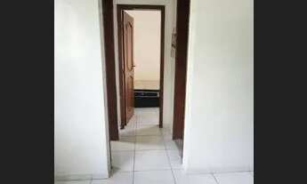 Imagem 5: Apto Sol Dourado em frente a Coca-Cola A. Montenegro 2/4 com moveis e eletrodomésticos