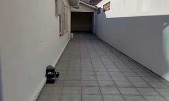 Imagem 6: Próximo ao Centro Casa de 1 suite + 1 dormitório com ampla área externa atras Vila Operári