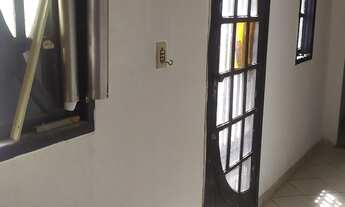 Imagem: 2 consultórios com bancada 1banheiro, recepção