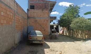 Imagem 4: Residencial Paraíso casa 2 quartos + sobrado lateral com 2 Aptºs 2 quartos R$ 215.000