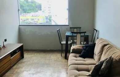 Imagem 2: Apartamento com 3 quartos muito bem distribuído em 95m² na Barra, prédio de escadas