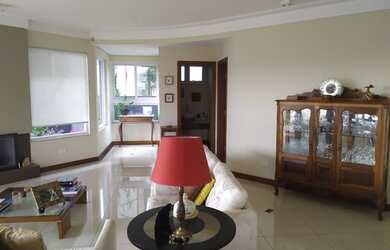 Imagem 3: Locação Casa 4 Dormitórios - 450 m² Alphaville