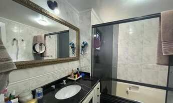 Imagem 2: Apartamento para venda tem 184 metros quadrados com 4 quartos