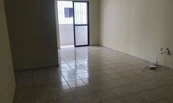Imagem 3: OPORTUNIDADE!!! Apartamento 3 quartos nos bancários, prédio com piscina