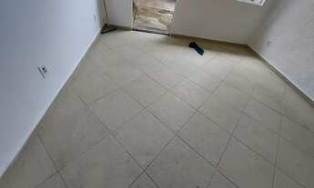 Imagem 2: Casa de condomínio sobrado para aluguel e venda possui 80 metros quadrados com 2 quartos