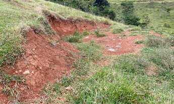 Imagem 3: Terreno com acesso a represa