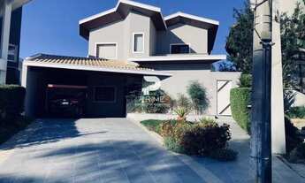 Imagem 1: SOBRADO NO CONDOMÍNIO TAUBATÉ VILLAGE. COM 744 M² DE ÁREA DE TERRENO E 416 M² DE ÁREA ÚTIL