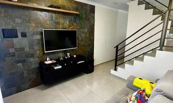 Imagem 2: Casa para venda com 75 metros quadrados com 2 quartos em Adhemar Garcia - Joinville - SC