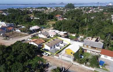 Imagem 4: Casa para aluguel tem 50 metros quadrados com 1 quarto em Recanto do Farol - Itapoá - SC